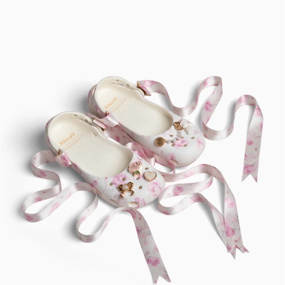 NIB The LoveShackFancy x CROCS Classic Ballet Flat in Oyster - W9 - Picture 10 of 10